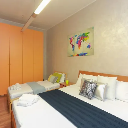 The Best Rent - Spacious Near Metro Station Gorla * 米兰