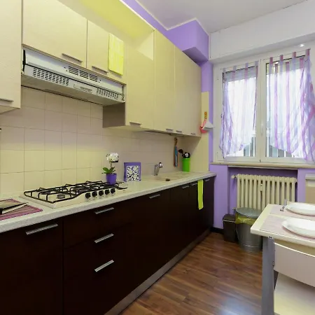 公寓 The Best Rent - Spacious Near Metro Station Gorla 米兰